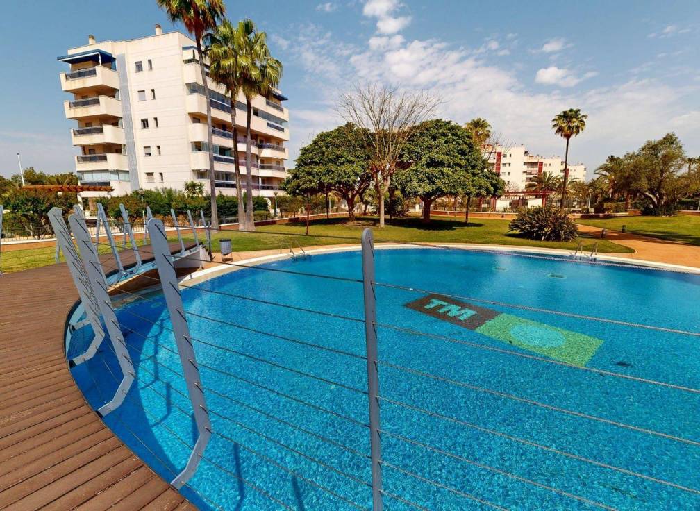 Segunda mano - Apartamento - Arenales del Sol