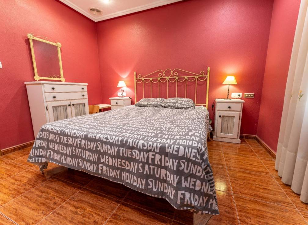 Segunda mano - Apartamento - Elche - Sector Quinto