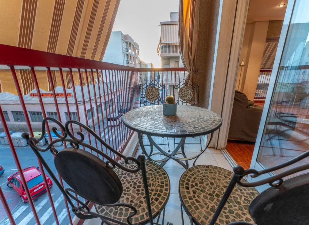 Segunda mano - Apartamento - Elche - Sector Quinto