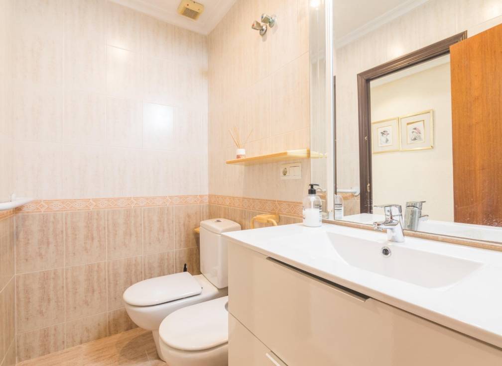 Segunda mano - Apartamento - Santa Pola - Centro