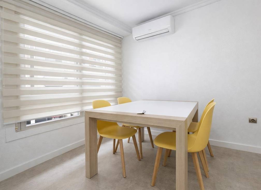 Segunda mano - Apartamento - Santa Pola - Centro