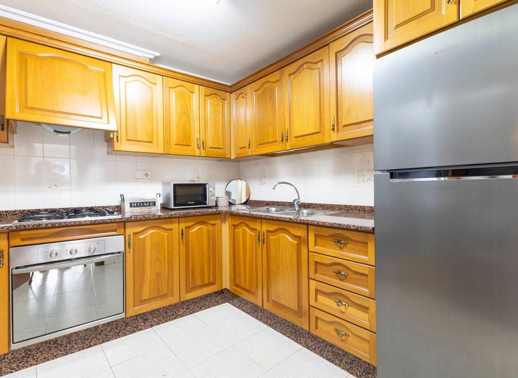 Segunda mano - Apartamento - Santa Pola - Santiago bernabeu