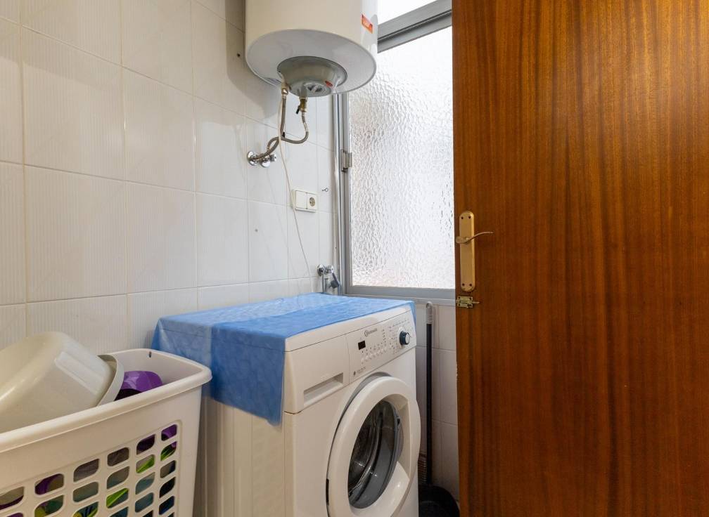 Segunda mano - Apartamento - Santa Pola - Santiago bernabeu