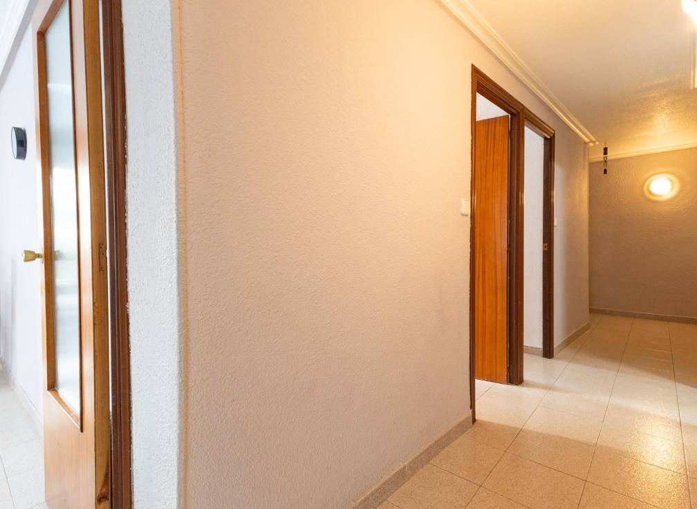 Segunda mano - Apartamento - Santa Pola - Santiago bernabeu