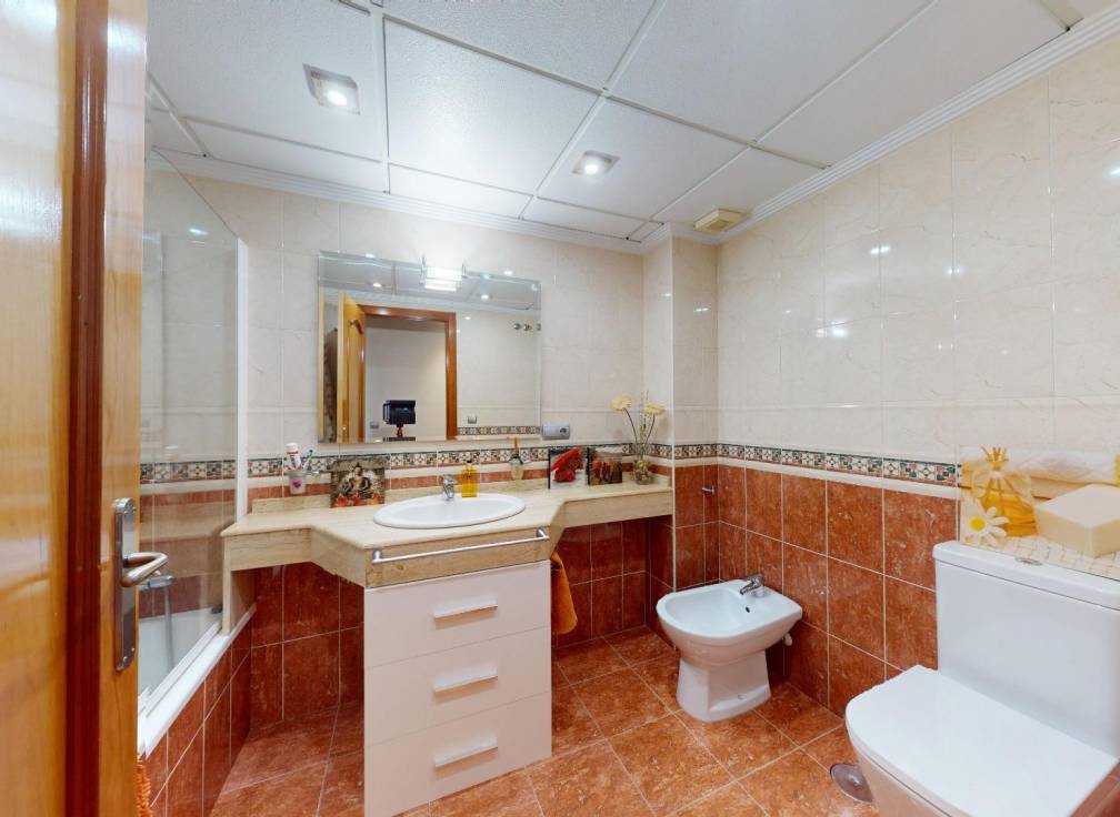 Segunda mano - Apartamento - Santa Pola - Santiago bernabeu