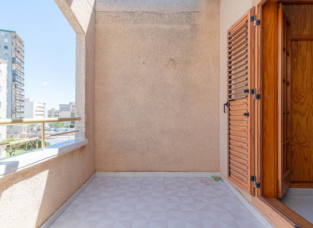 Segunda mano - Bungalow - Arenales del Sol - Zona paseo maritimo