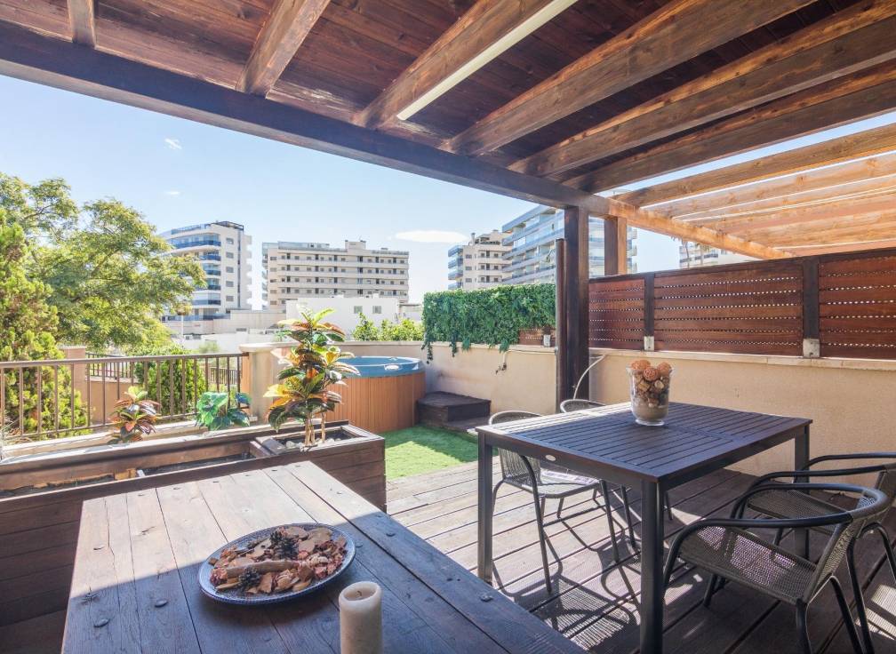 Segunda mano - Bungalow - Arenales del Sol