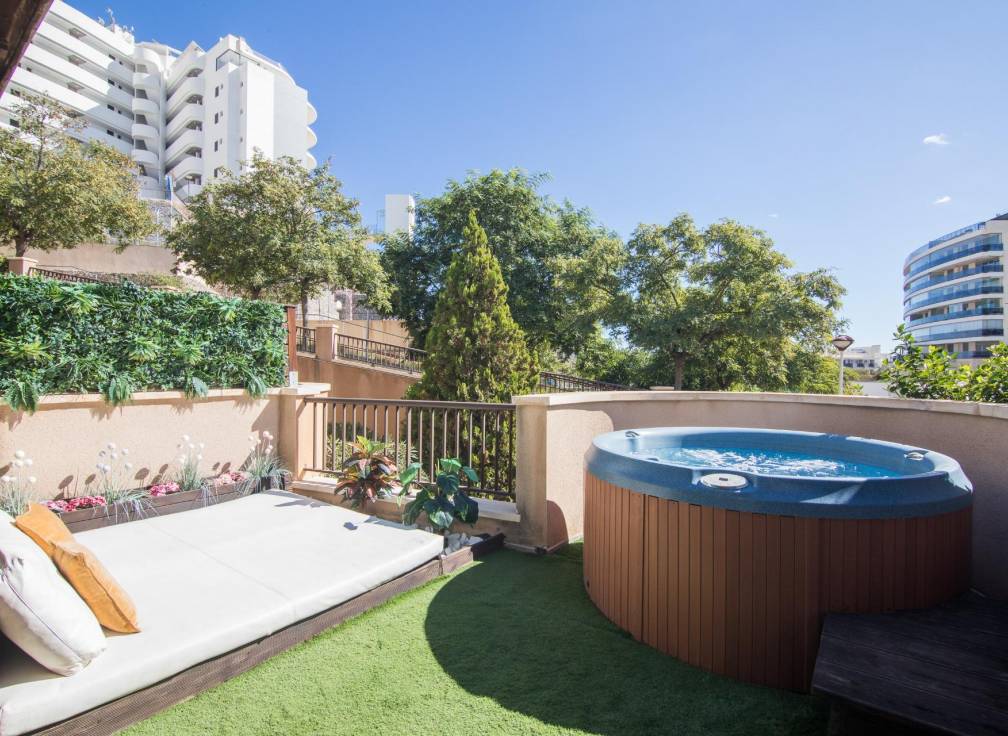 Segunda mano - Bungalow - Arenales del Sol