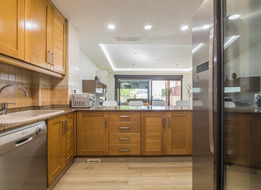 Segunda mano - Bungalow - Arenales del Sol