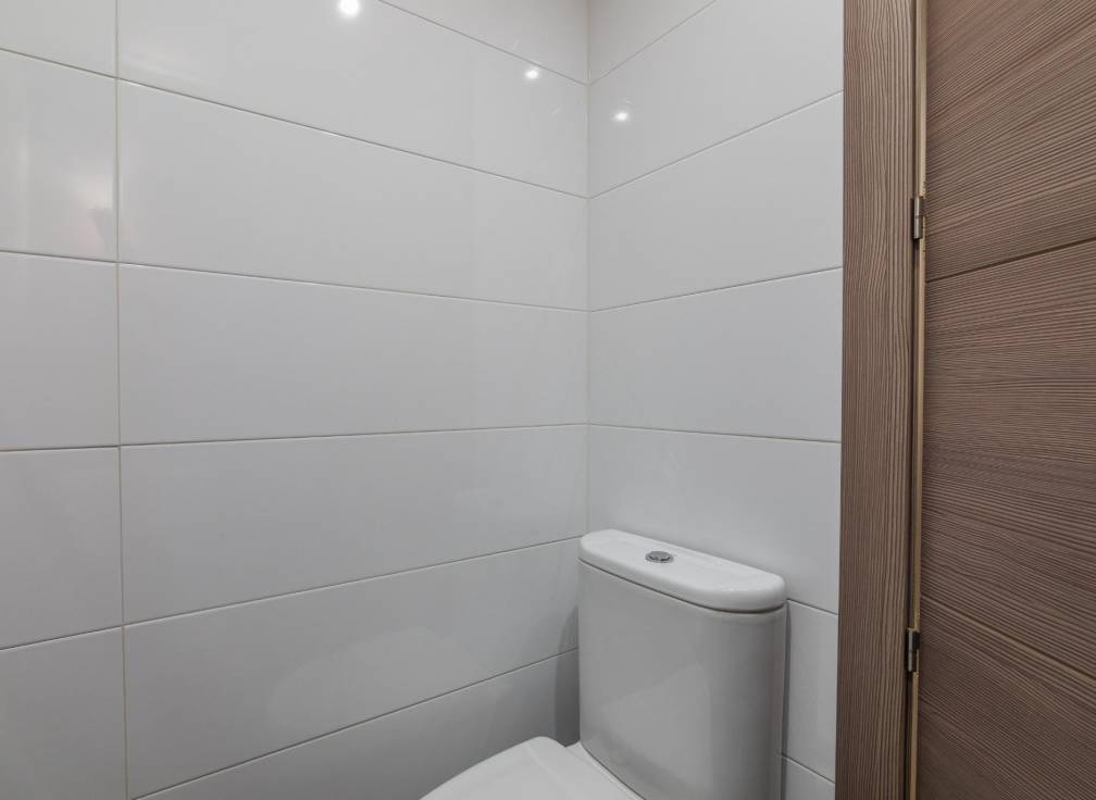 Segunda mano - Bungalow - Arenales del Sol