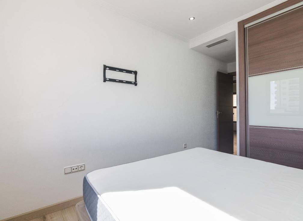 Segunda mano - Bungalow - Arenales del Sol