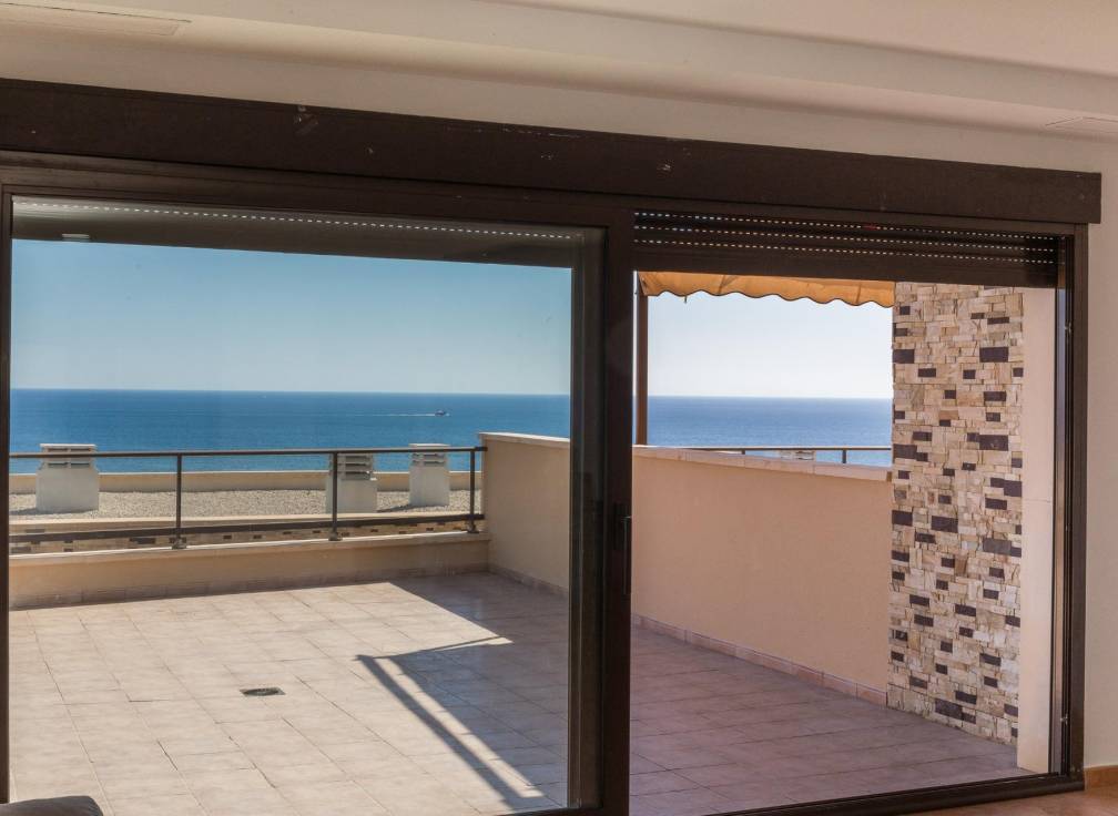 Segunda mano - Bungalow - Arenales del Sol