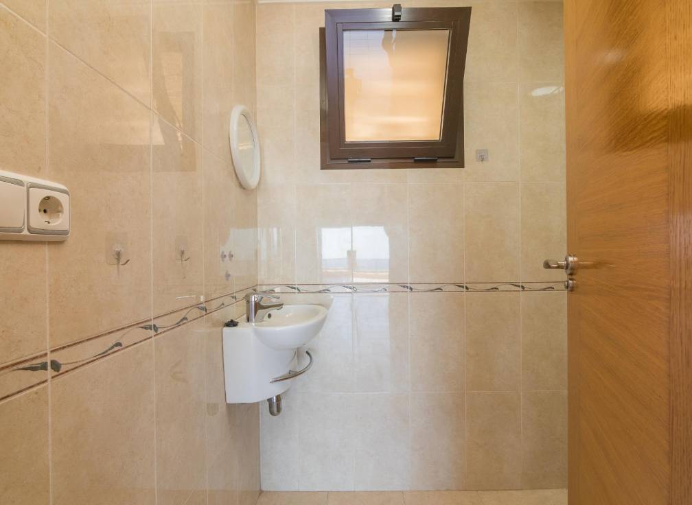 Segunda mano - Bungalow - Arenales del Sol