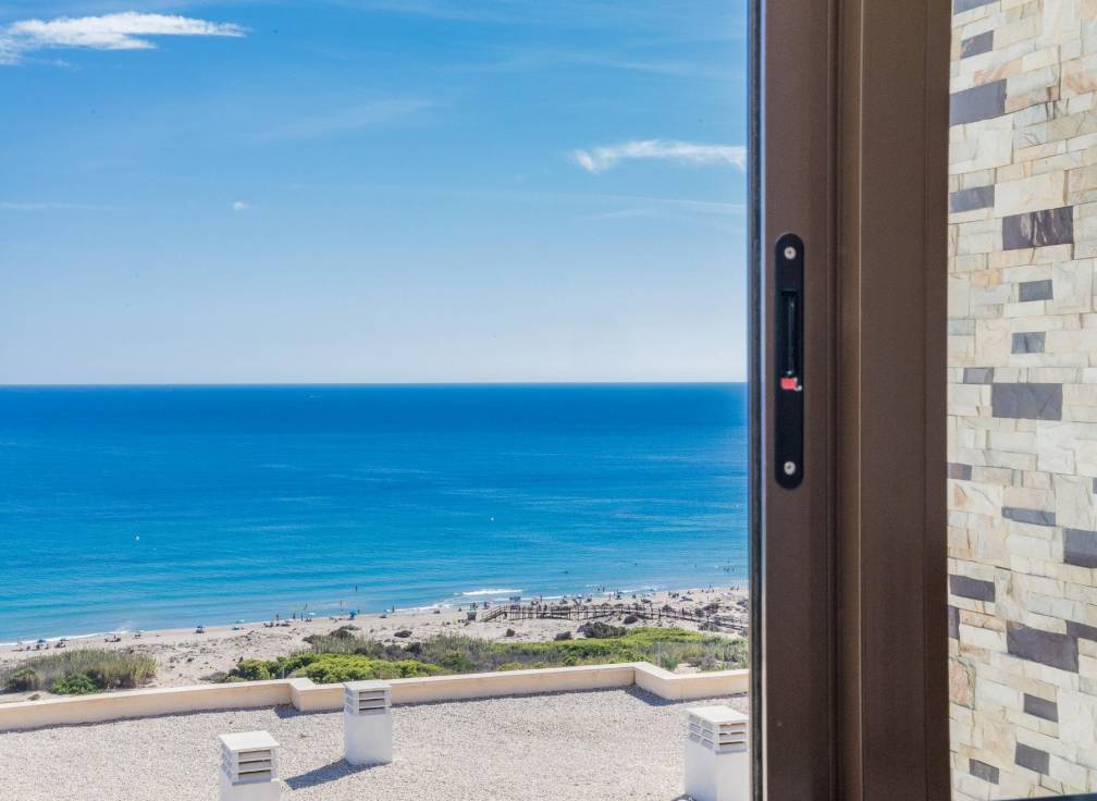 Segunda mano - Bungalow - Arenales del Sol