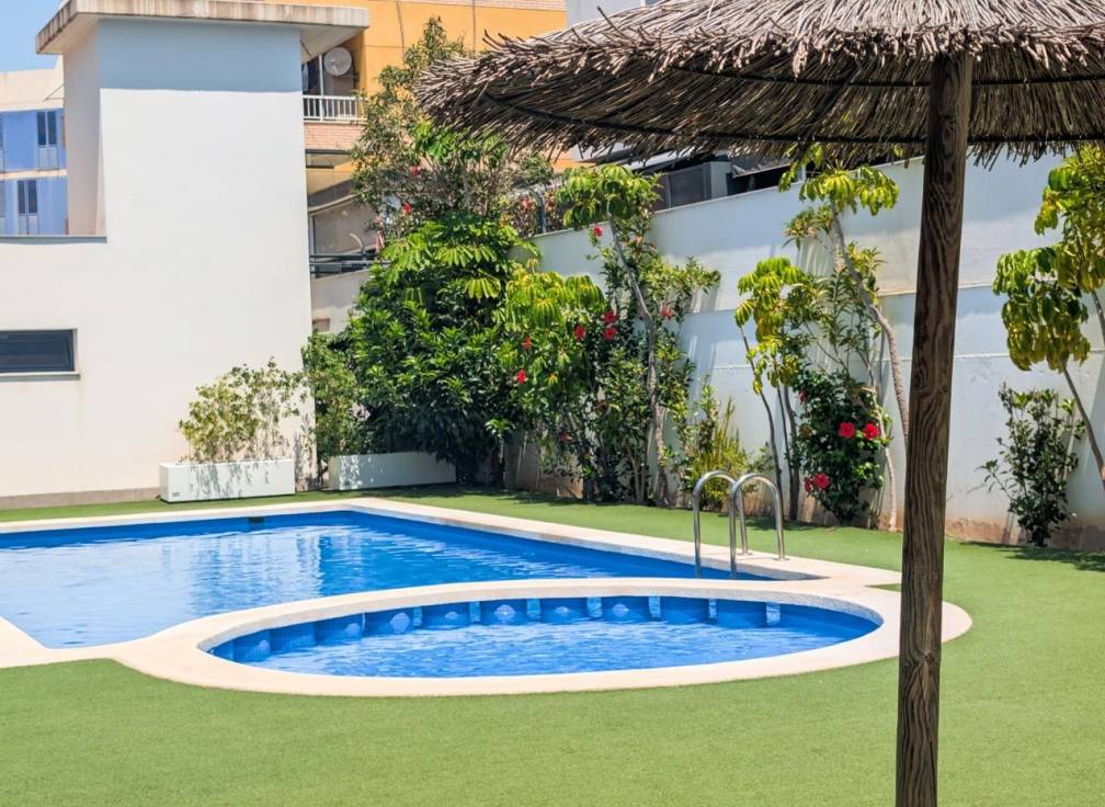 Segunda mano - Bungalow - Santa Pola - Eroski