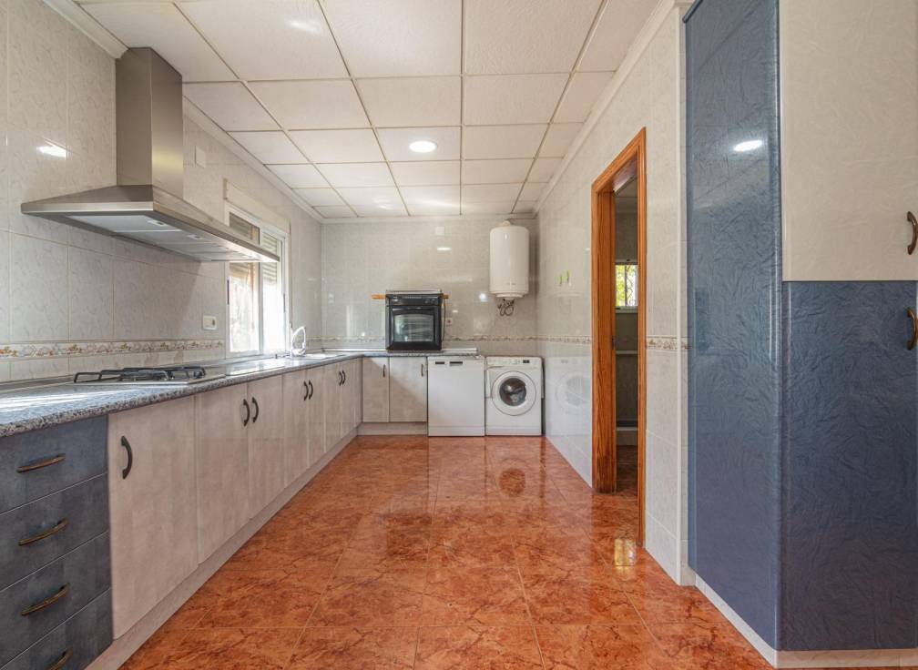 Segunda mano - Casa de campo - Elche - Carrus