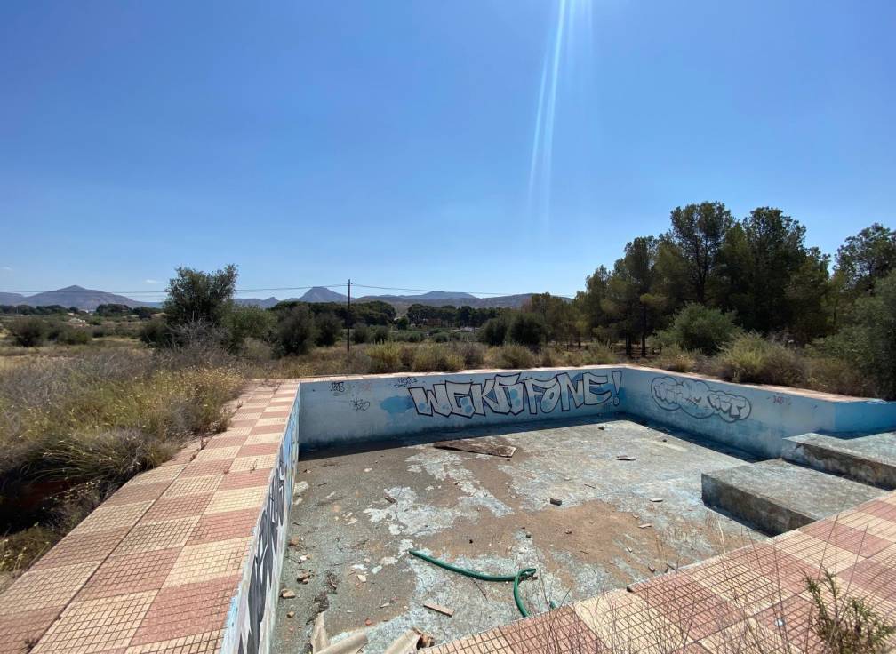 Segunda mano - Casa de campo - Elda - Las Trescientas - San Francisco