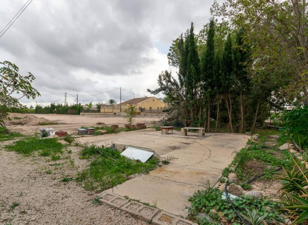 Segunda mano - Casa de campo - La hoya