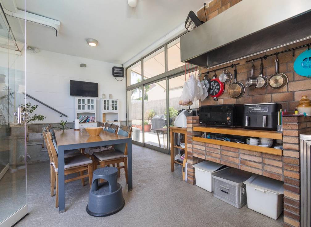 Segunda mano - Chalet - Elche - Ciudad Jardin