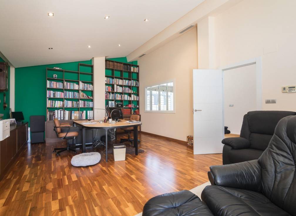 Segunda mano - Chalet - Elche - Ciudad Jardin