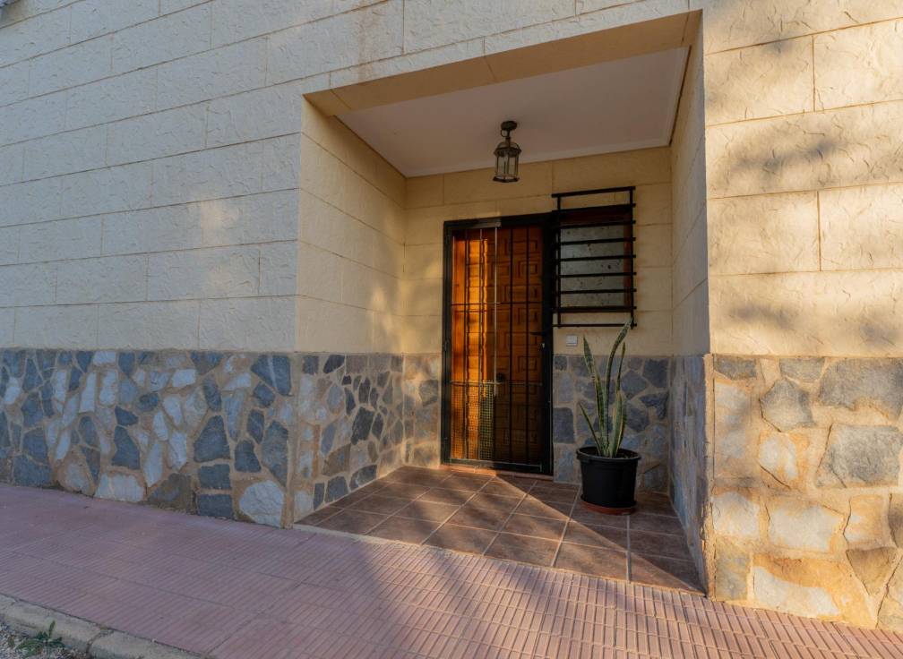 Segunda mano - Chalet - Elche Pedanías - Llano de san jose