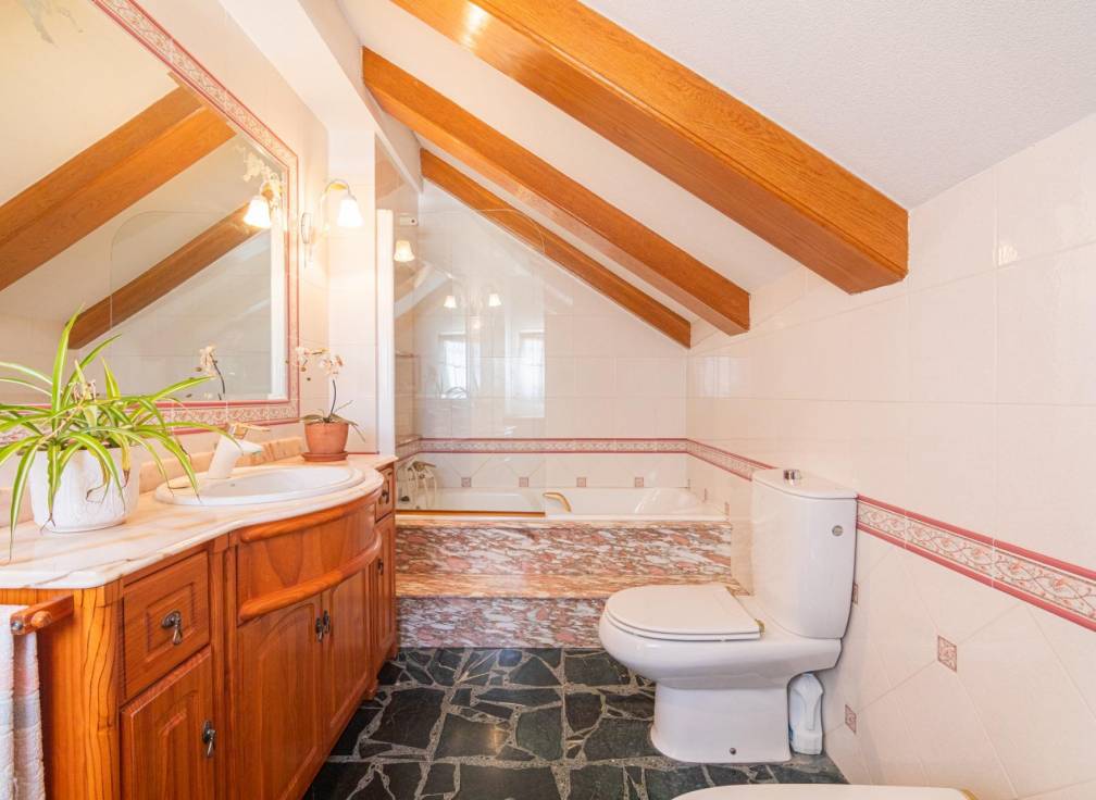 Segunda mano - Chalet - Elche Pedanías - Perleta