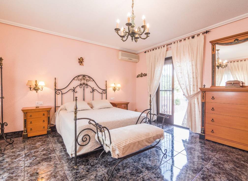 Segunda mano - Chalet - Elche Pedanías - Poligono carrus