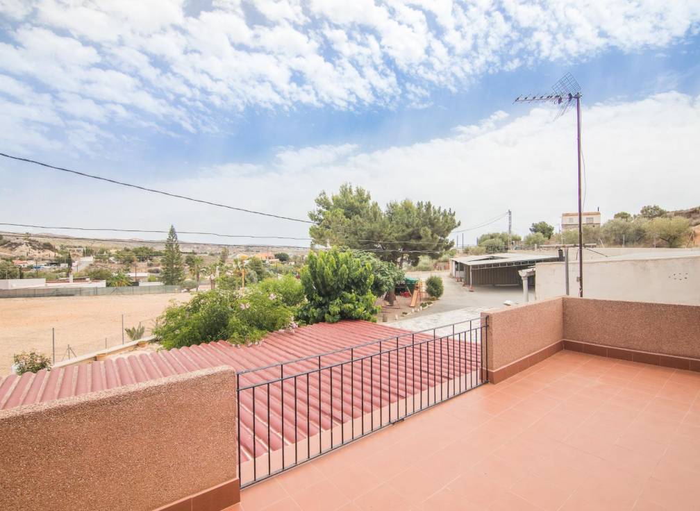 Segunda mano - Chalet - Elche Pedanías - Poligono carrus