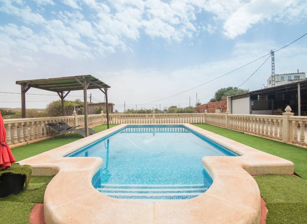 Segunda mano - Chalet - Elche Pedanías - Poligono carrus