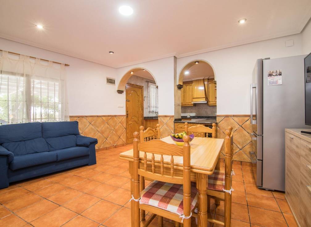 Segunda mano - Chalet - Elche Pedanías - Poligono carrus