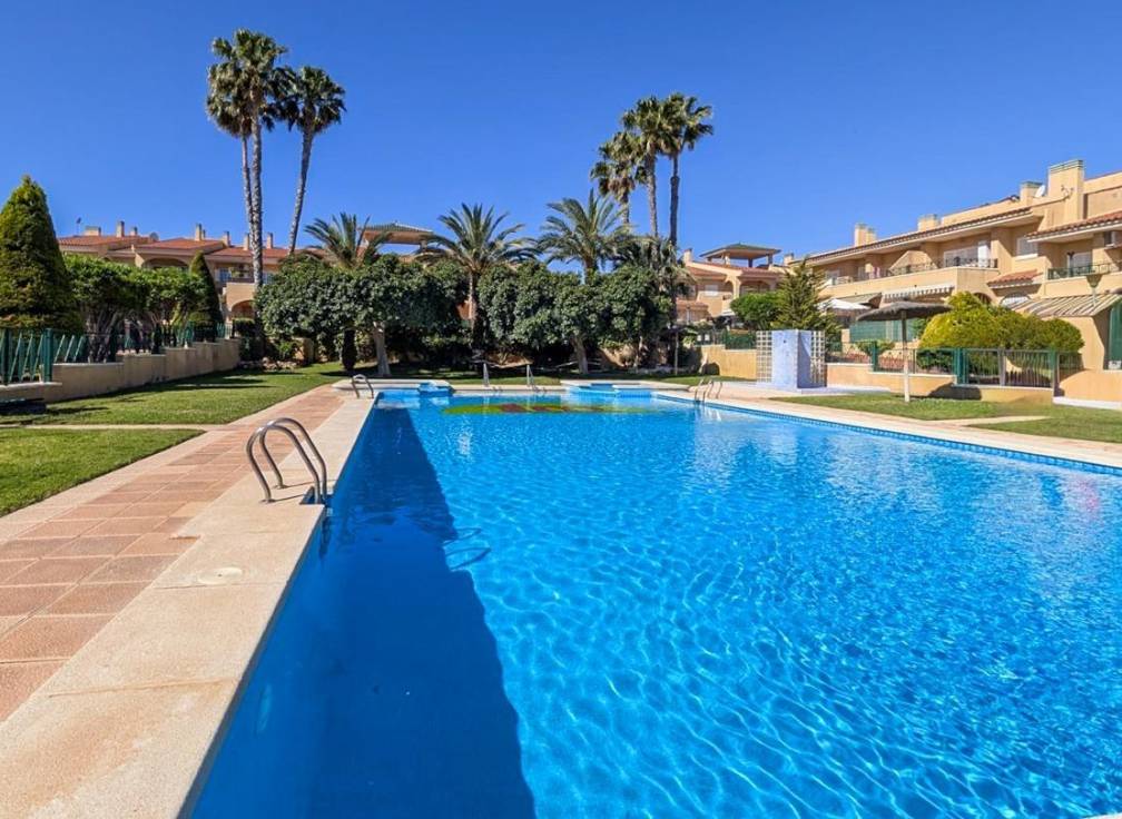 Segunda mano - Chalet - Gran alacant - Mediterráneo-Novamar