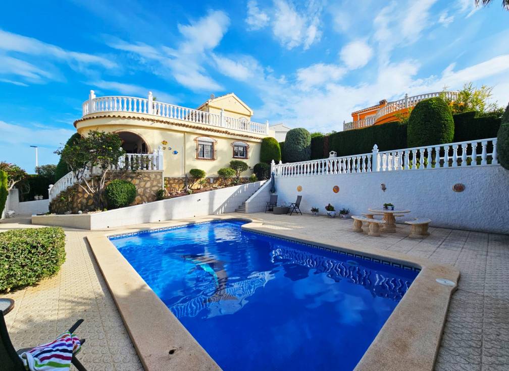 Segunda mano - Chalet - Gran alacant - Monte y Mar bajo