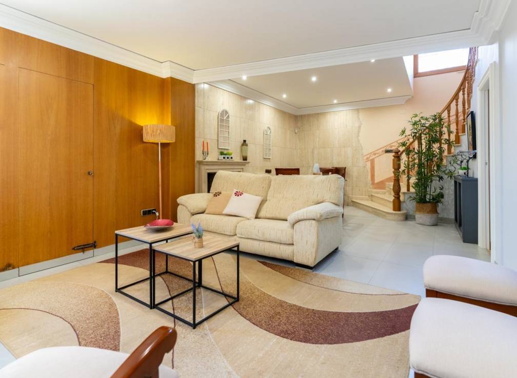 Segunda mano - Chalet - Hondón de las Nieves