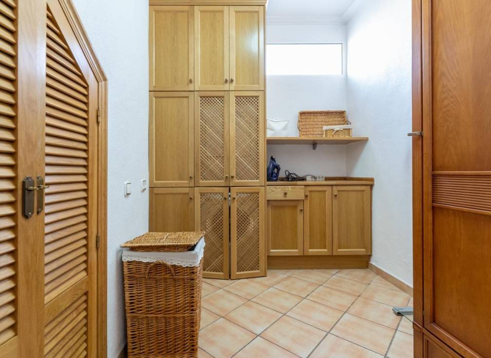 Segunda mano - Chalet - Hondón de las Nieves