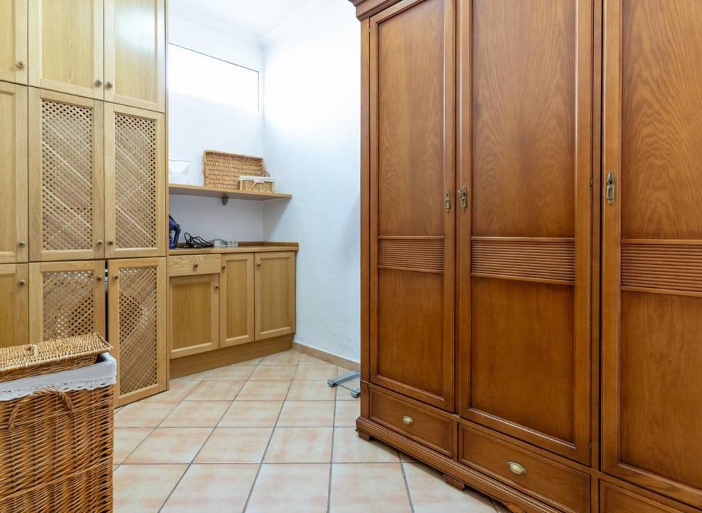 Segunda mano - Chalet - Hondón de las Nieves