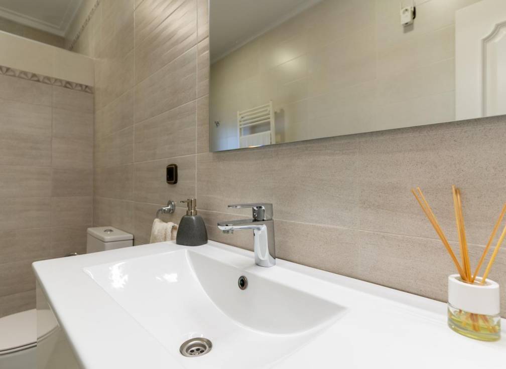 Segunda mano - Chalet - Hondón de las Nieves