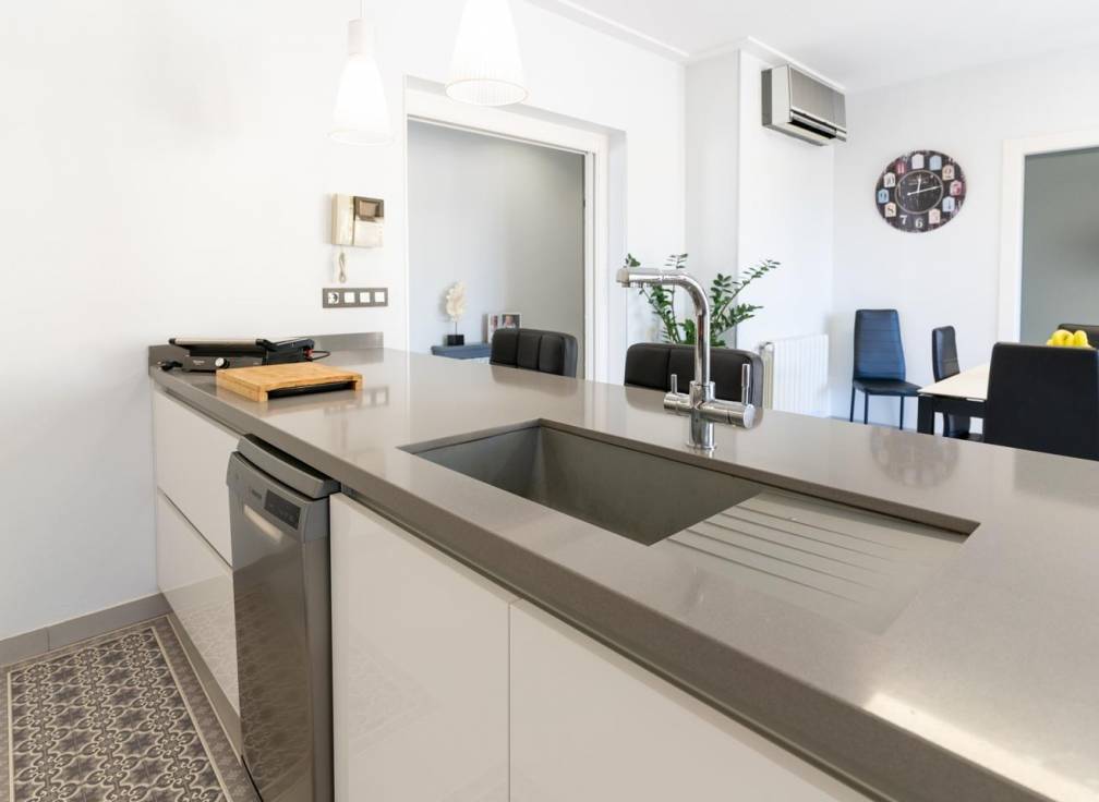 Segunda mano - Chalet - Hondón de las Nieves