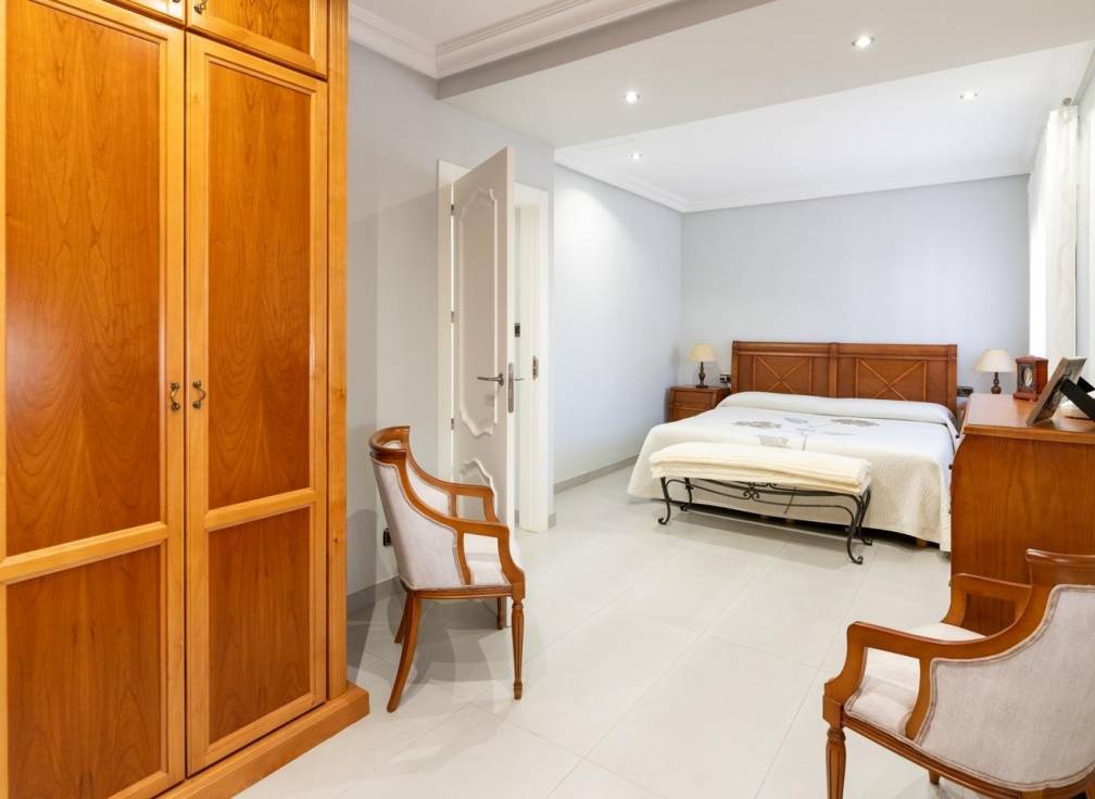 Segunda mano - Chalet - Hondón de las Nieves