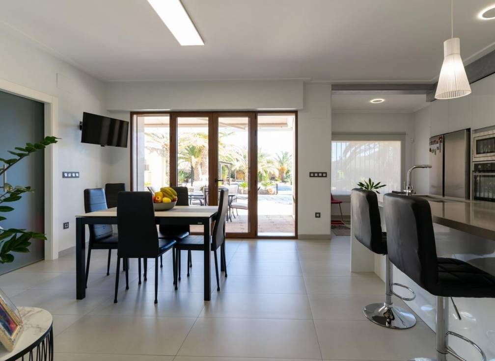 Segunda mano - Chalet - Hondón de las Nieves