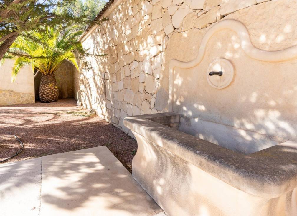 Segunda mano - Chalet - Hondón de las Nieves