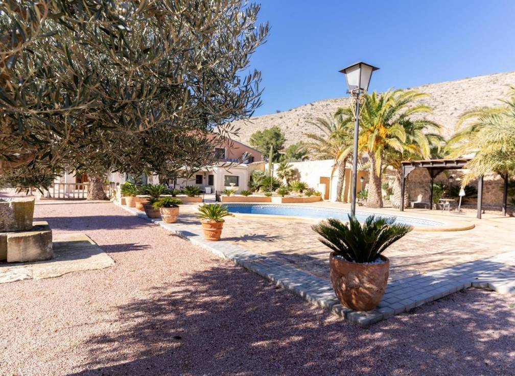 Segunda mano - Chalet - Hondón de las Nieves