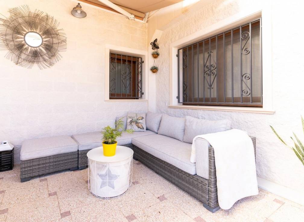 Segunda mano - Chalet - Hondón de las Nieves