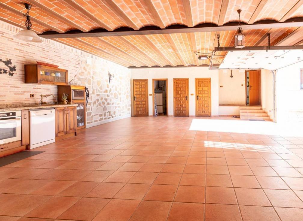 Segunda mano - Chalet - Hondón de las Nieves