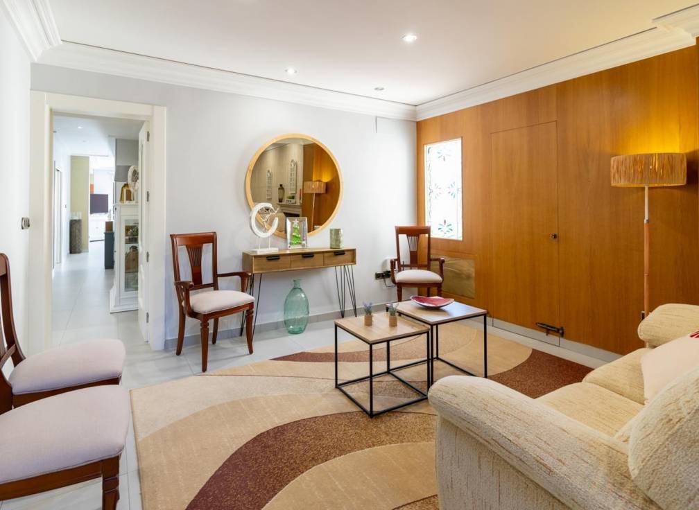 Segunda mano - Chalet - Hondón de las Nieves