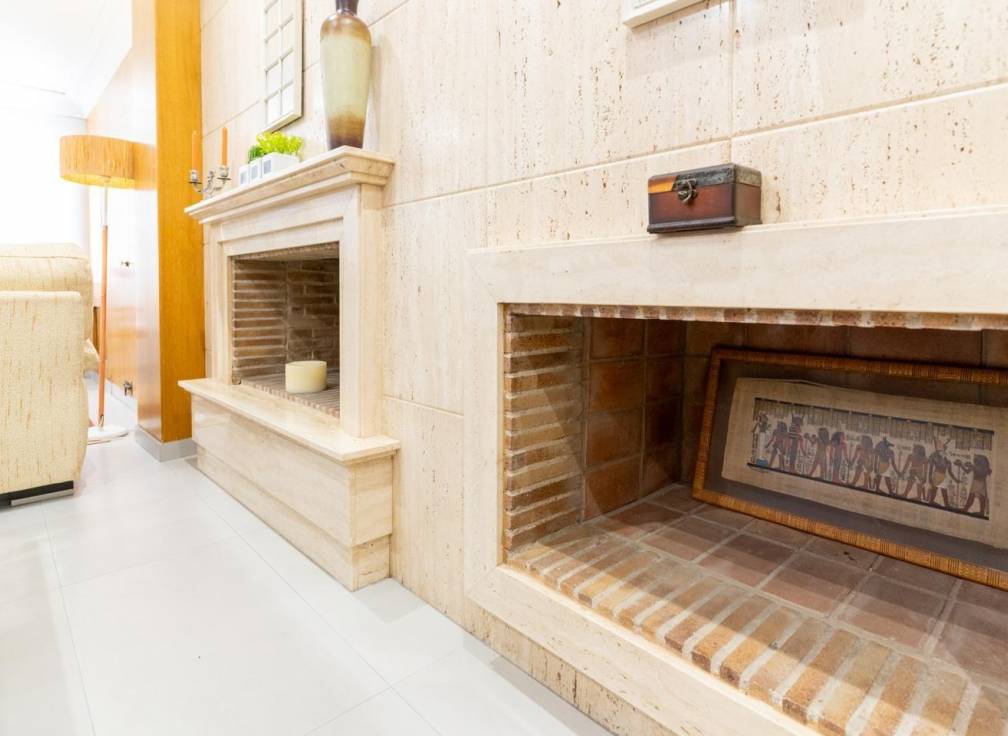 Segunda mano - Chalet - Hondón de las Nieves