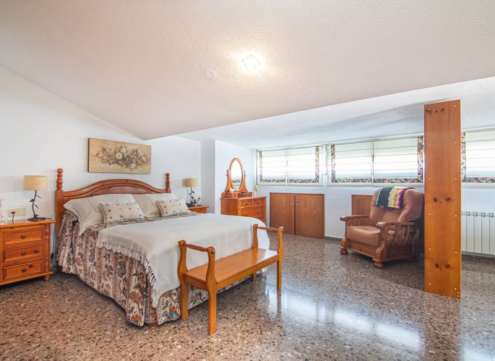 Segunda mano - Chalet - Mutxamel - La huerta