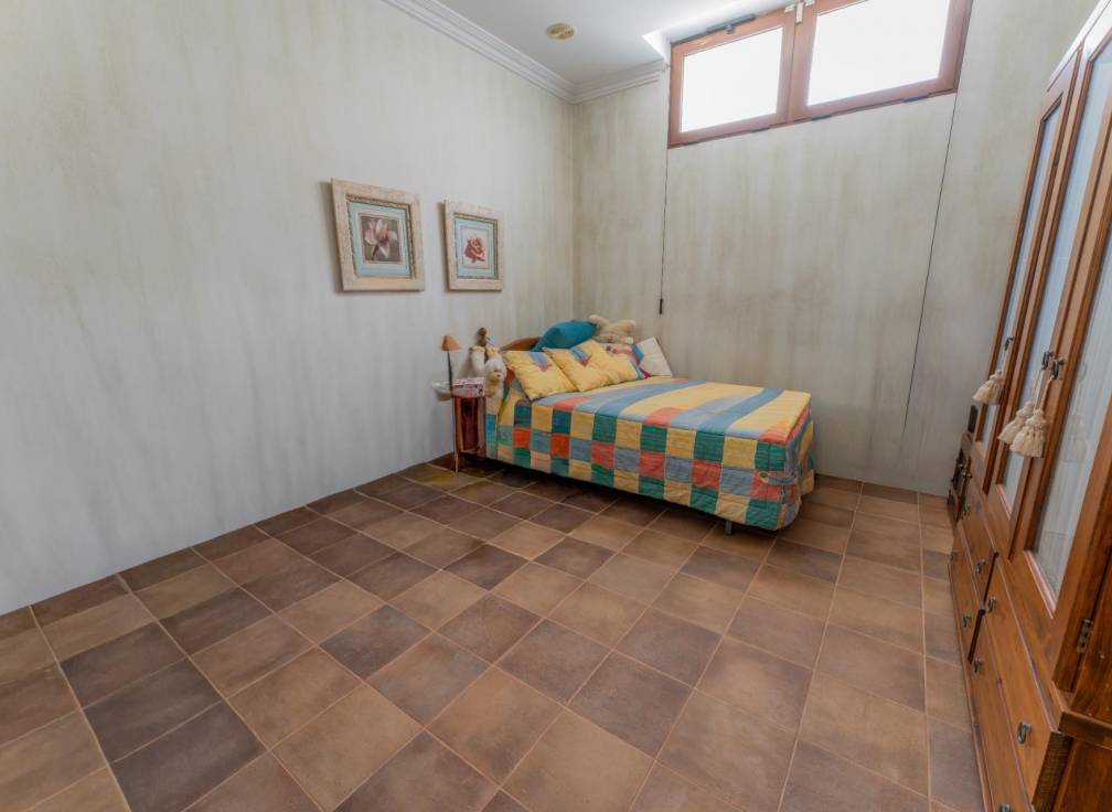 Segunda mano - Chalet - Peña las aguilas - PEÑA DE LAS AGUILAS