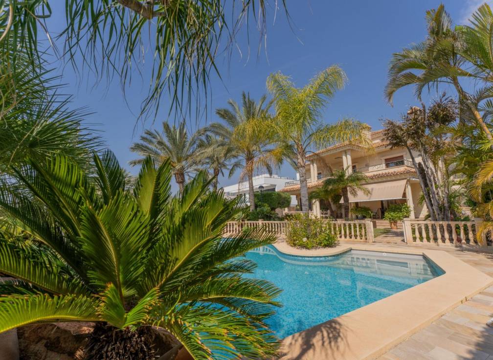 Segunda mano - Chalet - Peña las aguilas - PEÑA DE LAS AGUILAS