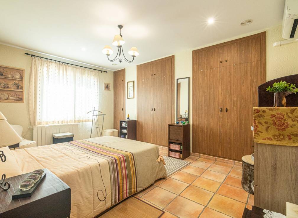 Segunda mano - Chalet - Peña las aguilas - PEÑA DE LAS AGUILAS
