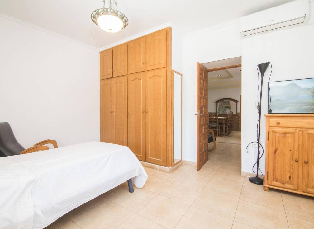 Segunda mano - Chalet - Redován - REDOVAN Redovan
